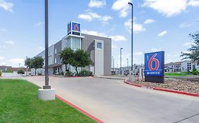 Motel 6 Laredo Airport